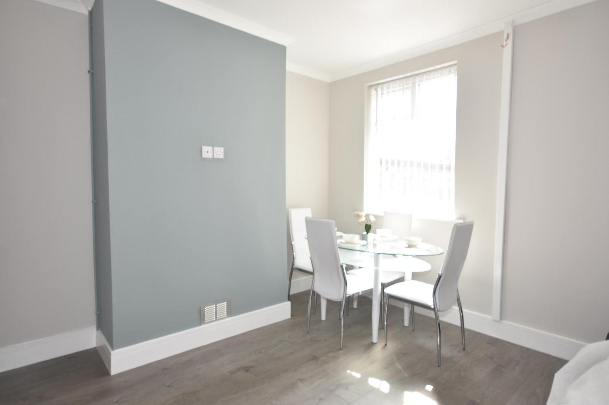 Townhouse @ Penkhull New Road Stoke Hotel Ngoại thất bức ảnh