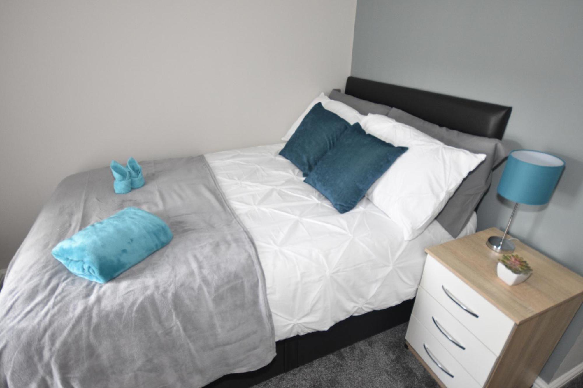 Townhouse @ Penkhull New Road Stoke Hotel Ngoại thất bức ảnh